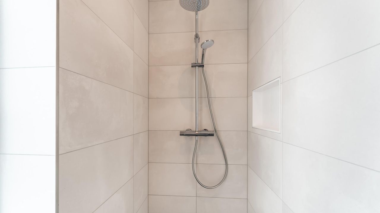BathRoom BathRoom